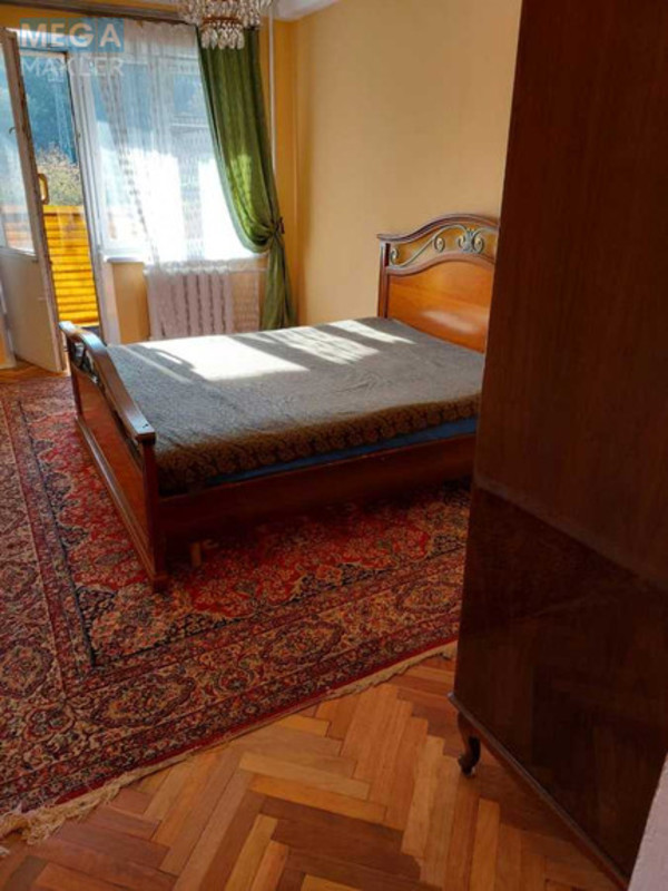 Продаж 3 кімнатної квартири (60/44/6), 3 пов. 9 пов. будинку, <a class="location-link" href="/kiev/" title="Недвижимость Київ">Київ</a>, <a class="location-link" href="/kiev/podolskij/" title="Недвижимость Подільський район">Подільський р-н</a>, Кирилівська вул., 122/1 (изображение 3)