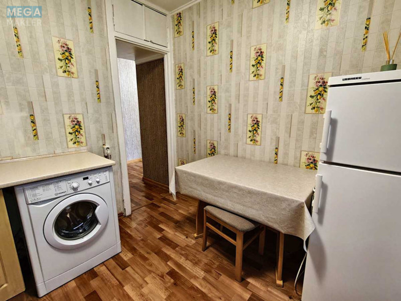 Оренда 1 кімнатної квартири, <a class="location-link" href="/kiev/" title="Недвижимость Київ">Київ</a>, <a class="location-link" href="/kiev/goloseevskij/" title="Недвижимость Голосіївський район">Голосіївський р-н</a>, Голосіївський просп., 15Б (изображение 13)