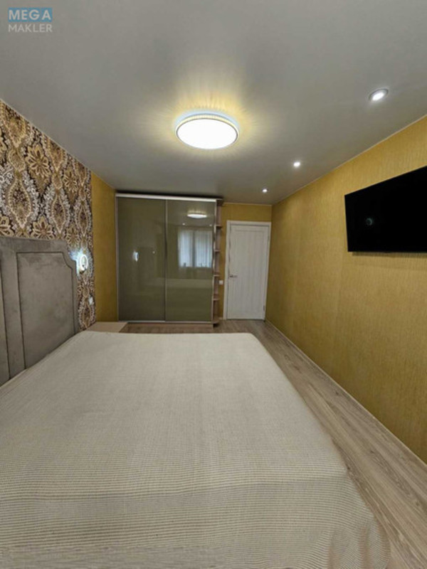 Продаж 2 кімнатної квартири (66/33/20), 1 пов. 10 пов. будинку, <a class="location-link" href="/sofievskaya-borshagovka/" title="Недвижимость Софіївська Борщагівка">Софіївська Борщагівка</a>, Яблунева, 9 (изображение 9)