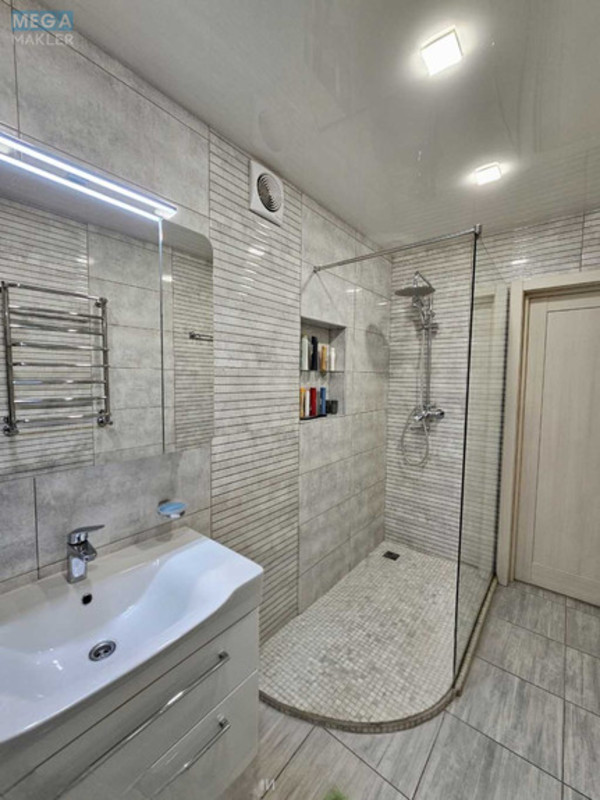 Продаж 2 кімнатної квартири (66/33/20), 1 пов. 10 пов. будинку, <a class="location-link" href="/sofievskaya-borshagovka/" title="Недвижимость Софіївська Борщагівка">Софіївська Борщагівка</a>, Яблунева, 9 (изображение 20)