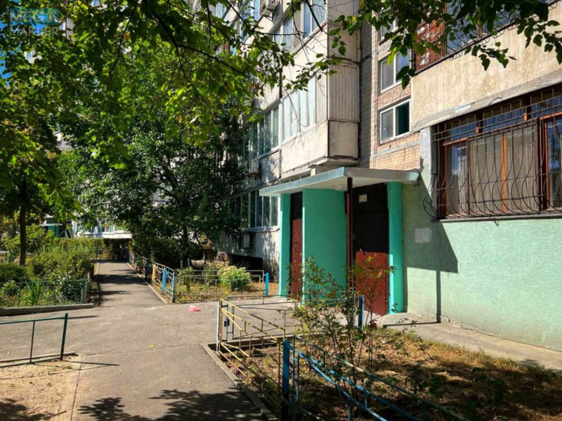 Продаж 1 кімнатної квартири (33/17/8), 1 пов. 9 пов. будинку, <a class="location-link" href="/kiev/" title="Недвижимость Київ">Київ</a>, <a class="location-link" href="/kiev/obolonskij/" title="Недвижимость Оболонський район">Оболонський р-н</a>, Оболонський просп., 31 (изображение 17)