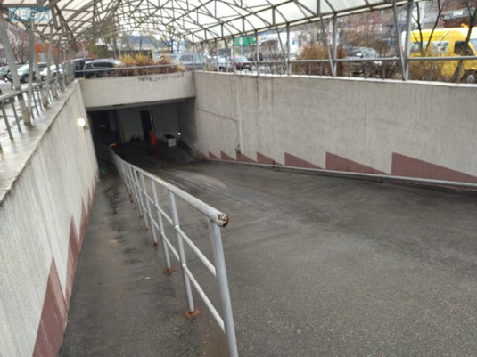 Продаж комерційної нерухомості, 14,40&nbsp;кв.м, <a class="location-link" href="/kiev/" title="Недвижимость Київ">Київ</a>, <a class="location-link" href="/kiev/darnickij/" title="Недвижимость Дарницький район">Дарницький р-н</a>, Александра Мишуги ул., 8 (изображение 2)