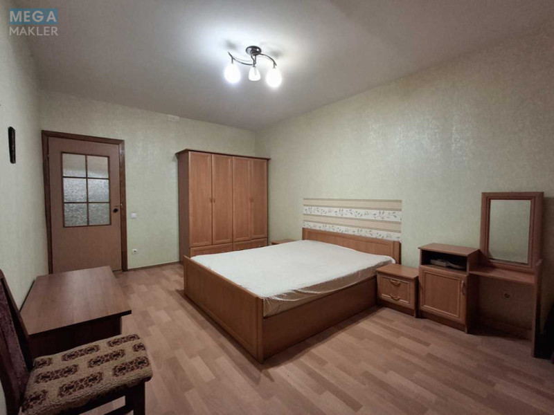 Оренда 2 кімнатної квартири, <a class="location-link" href="/kiev/" title="Недвижимость Київ">Київ</a>, <a class="location-link" href="/kiev/darnickij/" title="Недвижимость Дарницький район">Дарницький р-н</a>, Петра Григоренка просп., 20а (изображение 4)