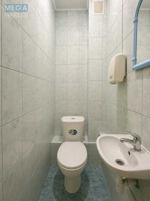 Продаж комерційної нерухомості, 72&nbsp;кв.м, <a class="location-link" href="/chernigov/" title="Недвижимость Чернігів">Чернігів</a>, <a class="location-link" href="/chernigov/novozavodskiy/" title="Недвижимость Новозаводський район">Новозаводський р-н</a>, Незалежності, 56 (изображение 10)