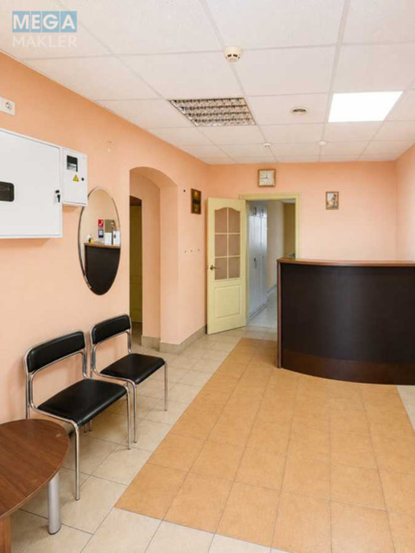 Продаж комерційної нерухомості, 72&nbsp;кв.м, <a class="location-link" href="/chernigov/" title="Недвижимость Чернігів">Чернігів</a>, <a class="location-link" href="/chernigov/novozavodskiy/" title="Недвижимость Новозаводський район">Новозаводський р-н</a>, Незалежності, 56 (изображение 18)