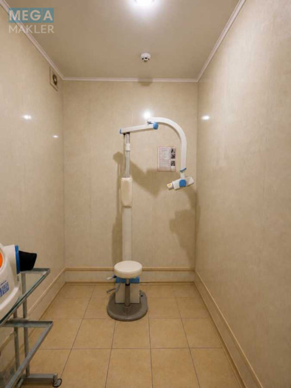 Продаж комерційної нерухомості, 72&nbsp;кв.м, <a class="location-link" href="/chernigov/" title="Недвижимость Чернігів">Чернігів</a>, <a class="location-link" href="/chernigov/novozavodskiy/" title="Недвижимость Новозаводський район">Новозаводський р-н</a>, Незалежності, 56 (изображение 21)
