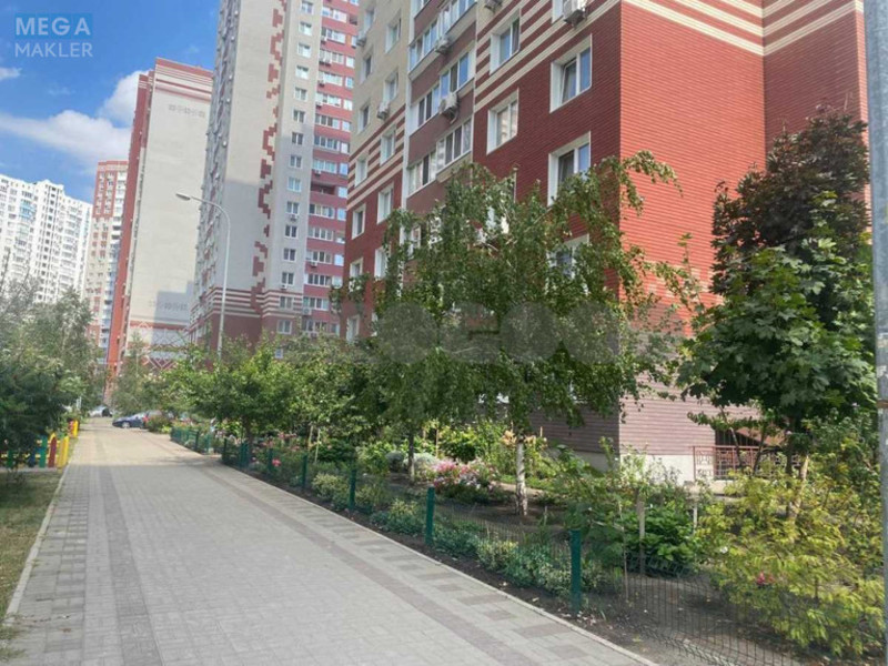 Продаж 2 кімнатної квартири (65/32/10), 23 пов. 25 пов. будинку, <a class="location-link" href="/kiev/" title="Недвижимость Київ">Київ</a>, <a class="location-link" href="/kiev/darnickij/" title="Недвижимость Дарницький район">Дарницький р-н</a>, Софьи Русовой ул., 3А (изображение 2)