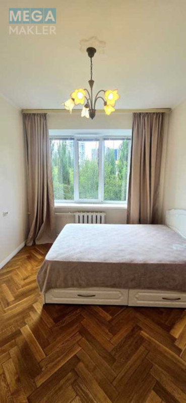 Оренда 3 кімнатної квартири, <a class="location-link" href="/kiev/" title="Недвижимость Київ">Київ</a>, <a class="location-link" href="/kiev/pecherskij/" title="Недвижимость Печерський район">Печерський р-н</a>, Леси Украинки бульв., 24 (изображение 6)