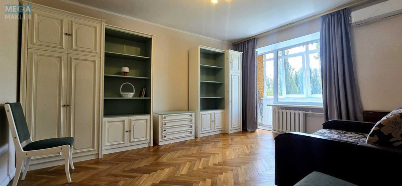 Оренда 3 кімнатної квартири, <a class="location-link" href="/kiev/" title="Недвижимость Київ">Київ</a>, <a class="location-link" href="/kiev/pecherskij/" title="Недвижимость Печерський район">Печерський р-н</a>, Леси Украинки бульв., 24 (изображение 10)