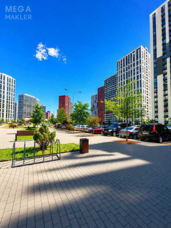 Продаж 3 кімнатної квартири (80/41/19), 14 пов. 25 пов. будинку, <a class="location-link" href="/kiev/" title="Недвижимость Київ">Київ</a>, <a class="location-link" href="/kiev/podolskij/" title="Недвижимость Подільський район">Подільський р-н</a>, Європейського Союзу просп., 51 (изображение 6)