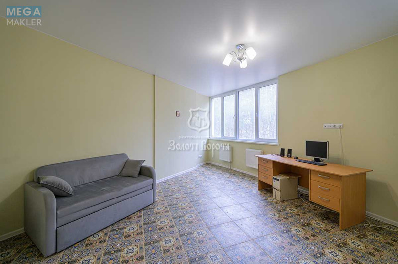 Продаж 1 кімнатної квартири (38/18,5/10), 4 пов. 25 пов. будинку, <a class="location-link" href="/kiev/" title="Недвижимость Київ">Київ</a>, <a class="location-link" href="/kiev/darnickij/" title="Недвижимость Дарницький район">Дарницький р-н</a>, Світла вул., 3д (изображение 2)