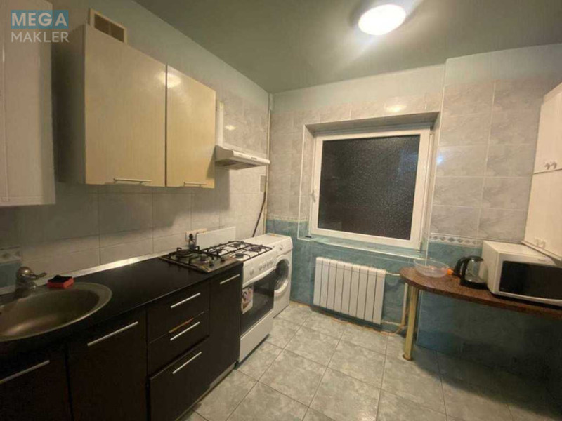 Оренда 3 кімнатної квартири, <a class="location-link" href="/kiev/" title="Недвижимость Київ">Київ</a>, <a class="location-link" href="/kiev/dneprovskij/" title="Недвижимость Дніпровський район">Дніпровський р-н</a>, Челябінська вул., 1 (изображение 3)