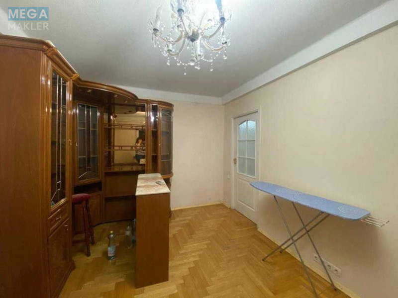 Оренда 3 кімнатної квартири, <a class="location-link" href="/kiev/" title="Недвижимость Київ">Київ</a>, <a class="location-link" href="/kiev/dneprovskij/" title="Недвижимость Дніпровський район">Дніпровський р-н</a>, Челябінська вул., 1 (изображение 11)