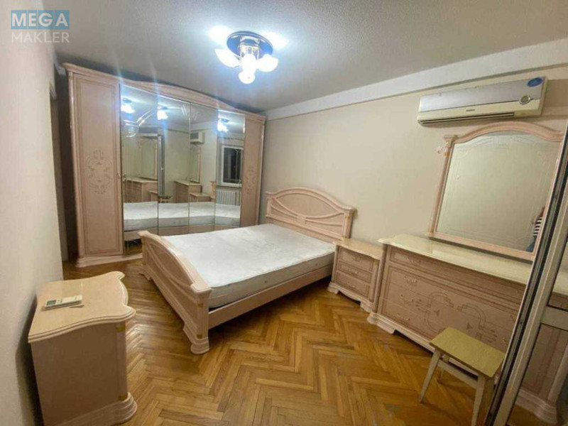 Оренда 3 кімнатної квартири, <a class="location-link" href="/kiev/" title="Недвижимость Київ">Київ</a>, <a class="location-link" href="/kiev/dneprovskij/" title="Недвижимость Дніпровський район">Дніпровський р-н</a>, Челябінська вул., 1 (изображение 12)