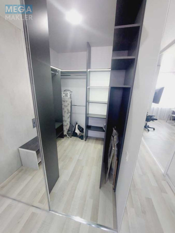 Оренда 1 кімнатної квартири, <a class="location-link" href="/kiev/" title="Недвижимость Київ">Київ</a>, <a class="location-link" href="/kiev/shevchenkovskij/" title="Недвижимость Шевченківський район">Шевченківський р-н</a>, Шолуденко ул., 1В (изображение 13)