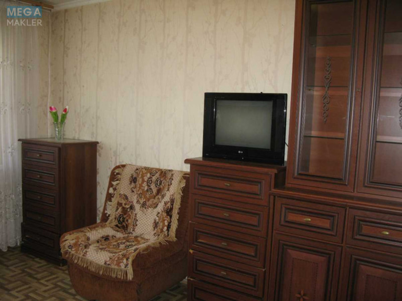 Продаж 1 кімнатної квартири (30/16/5,1), 7 пов. 9 пов. будинку, <a class="location-link" href="/kiev/" title="Недвижимость Київ">Київ</a>, <a class="location-link" href="/kiev/darnickij/" title="Недвижимость Дарницький район">Дарницький р-н</a>, Бориспольская ул. (изображение 4)