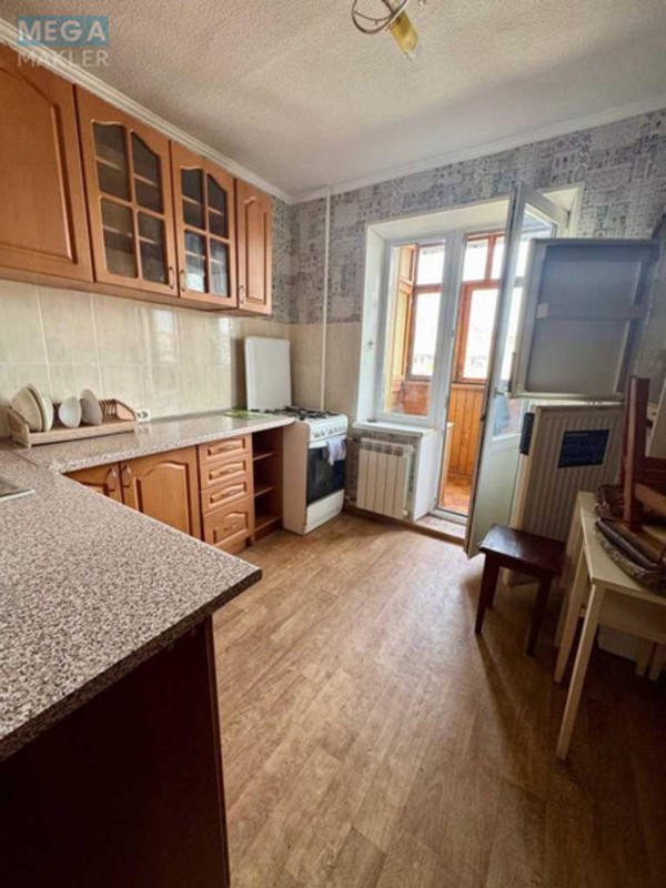 Оренда 3 кімнатної квартири, <a class="location-link" href="/kiev/" title="Недвижимость Київ">Київ</a>, <a class="location-link" href="/kiev/desnyanskij/" title="Недвижимость Деснянський район">Деснянський р-н</a>, Володимира Маяковського просп., 65 (изображение 7)