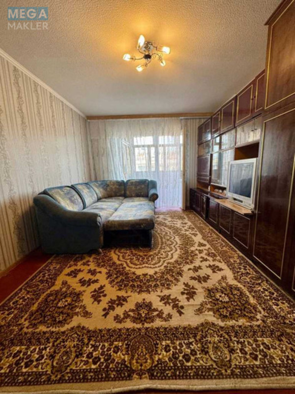 Оренда 3 кімнатної квартири, <a class="location-link" href="/kiev/" title="Недвижимость Київ">Київ</a>, <a class="location-link" href="/kiev/desnyanskij/" title="Недвижимость Деснянський район">Деснянський р-н</a>, Володимира Маяковського просп., 65 (изображение 9)
