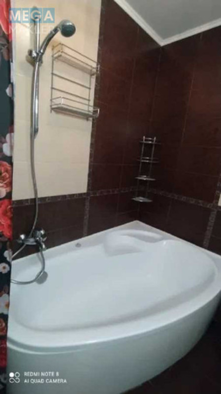 Оренда 3 кімнатної квартири, <a class="location-link" href="/kiev/" title="Недвижимость Київ">Київ</a>, <a class="location-link" href="/kiev/darnickij/" title="Недвижимость Дарницький район">Дарницький р-н</a>, Бориспольская ул., 6 (изображение 18)