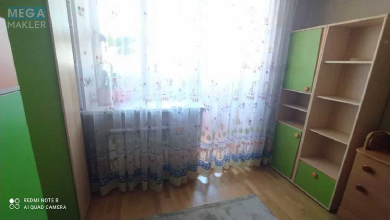Оренда 3 кімнатної квартири, <a class="location-link" href="/kiev/" title="Недвижимость Київ">Київ</a>, <a class="location-link" href="/kiev/darnickij/" title="Недвижимость Дарницький район">Дарницький р-н</a>, Бориспольская ул., 6 (изображение 23)