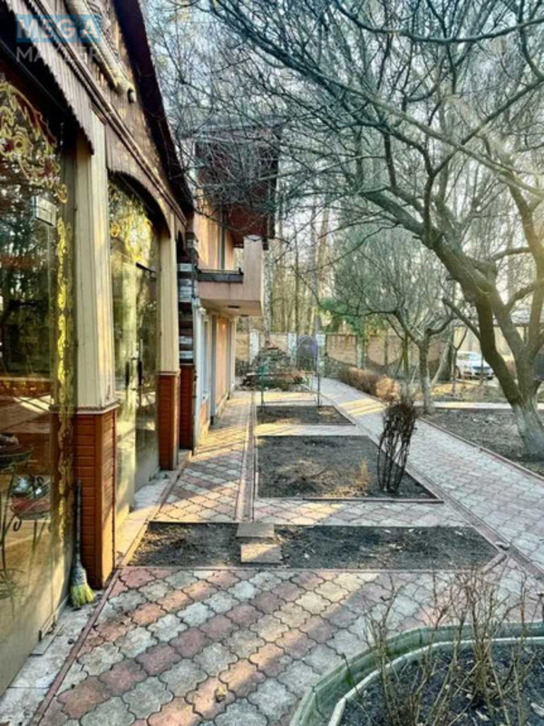 Продаж дома, 3&nbsp;поверху, 339&nbsp;кв.м, 11&nbsp;кімнат, ділянка 1&nbsp;700&nbsp;соток, <a class="location-link" href="/dernovka/" title="Недвижимость Дернівка">Дернівка</a>, Лисенка, 5 (изображение 4)