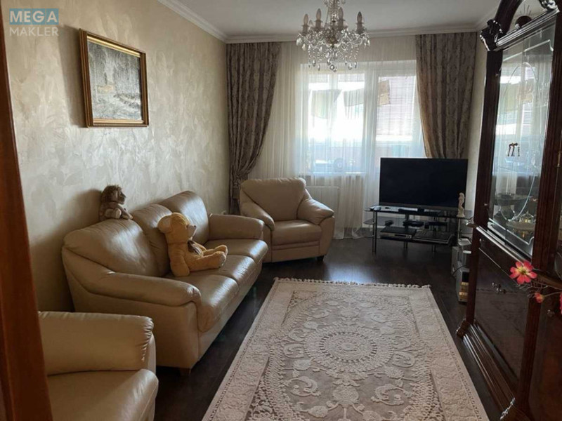 Продаж 3 кімнатної квартири (95,4/48,5/14,5), 14 пов. 14 пов. будинку, <a class="location-link" href="/kiev/" title="Недвижимость Київ">Київ</a>, <a class="location-link" href="/kiev/goloseevskij/" title="Недвижимость Голосіївський район">Голосіївський р-н</a>, Науки просп., 54Б (изображение 3)