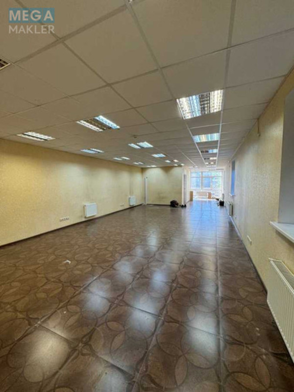 Продаж окремої будівлі/побудови, 408&nbsp;кв.м, <a class="location-link" href="/kiev/" title="Недвижимость Київ">Київ</a>, <a class="location-link" href="/kiev/podolskij/" title="Недвижимость Подільський район">Подільський р-н</a>, Сирецька вул., 52 (изображение 4)