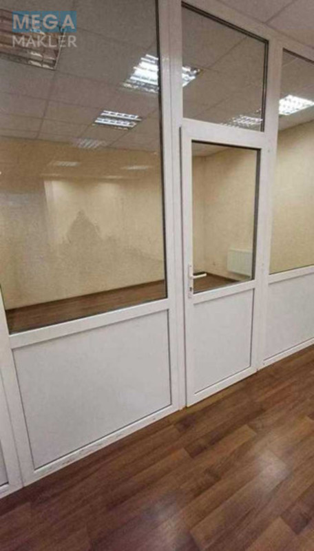 Продаж окремої будівлі/побудови, 408&nbsp;кв.м, <a class="location-link" href="/kiev/" title="Недвижимость Київ">Київ</a>, <a class="location-link" href="/kiev/podolskij/" title="Недвижимость Подільський район">Подільський р-н</a>, Сирецька вул., 52 (изображение 7)