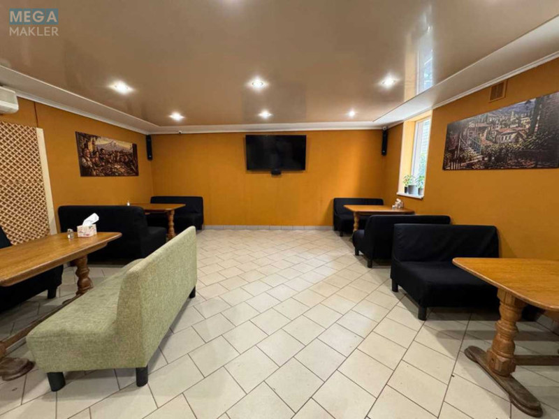 Продаж комерційної нерухомості, 94&nbsp;кв.м, <a class="location-link" href="/kiev/" title="Недвижимость Київ">Київ</a>, <a class="location-link" href="/kiev/svyatoshinskij/" title="Недвижимость Святошинський район">Святошинський р-н</a>, Картвелішвілі вул., 7/2 (изображение 5)