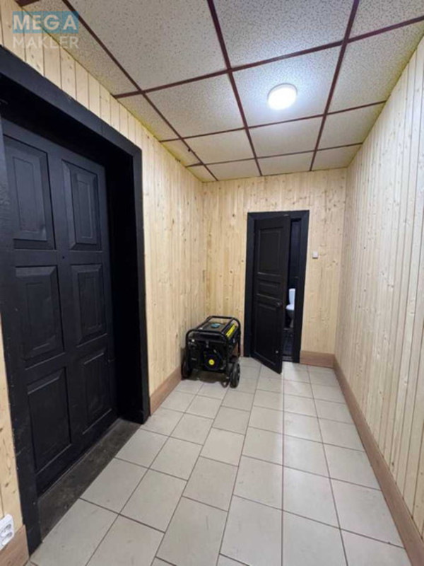 Продаж комерційної нерухомості, 94&nbsp;кв.м, <a class="location-link" href="/kiev/" title="Недвижимость Київ">Київ</a>, <a class="location-link" href="/kiev/svyatoshinskij/" title="Недвижимость Святошинський район">Святошинський р-н</a>, Картвелішвілі вул., 7/2 (изображение 10)