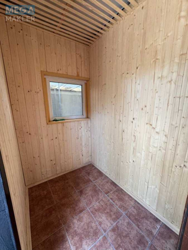 Продаж комерційної нерухомості, 94&nbsp;кв.м, <a class="location-link" href="/kiev/" title="Недвижимость Київ">Київ</a>, <a class="location-link" href="/kiev/svyatoshinskij/" title="Недвижимость Святошинський район">Святошинський р-н</a>, Картвелішвілі вул., 7/2 (изображение 11)