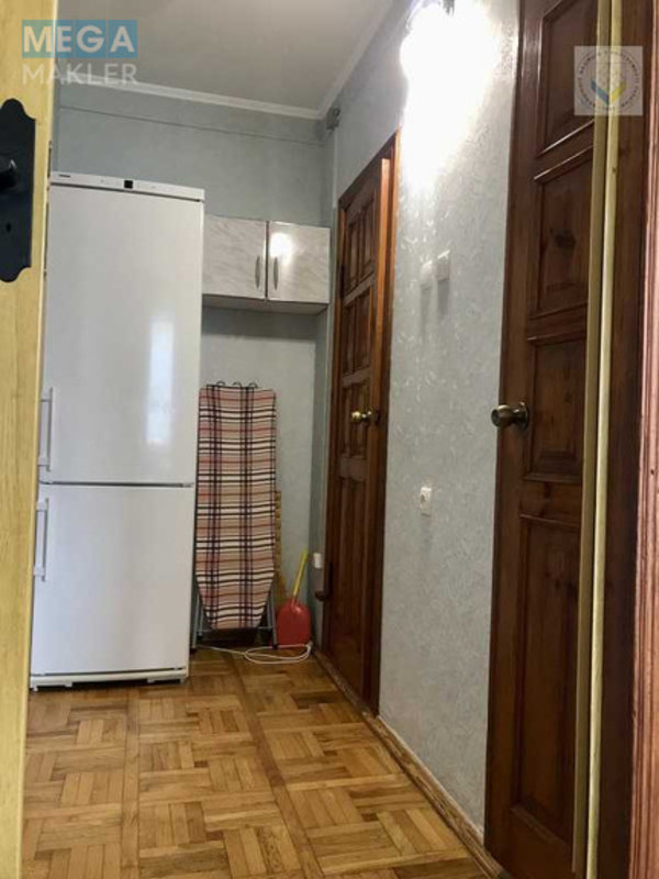 Оренда 2 кімнатної квартири, <a class="location-link" href="/kiev/" title="Недвижимость Київ">Київ</a>, <a class="location-link" href="/kiev/svyatoshinskij/" title="Недвижимость Святошинський район">Святошинський р-н</a>, Академика Ефремова ул., 18 (изображение 13)