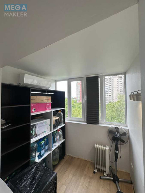 Продаж 3 кімнатної квартири (64/?/?), 8 пов. 9 пов. будинку, <a class="location-link" href="/dnepropetrovsk/" title="Недвижимость Дніпра">Дніпро</a>, Тополя-1, 15 (изображение 6)