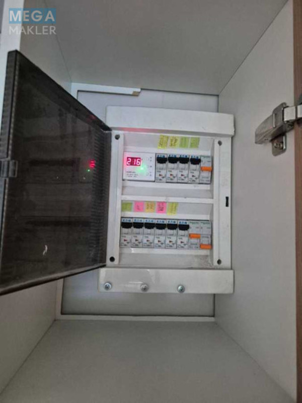 Продаж 3 кімнатної квартири (64/?/?), 8 пов. 9 пов. будинку, <a class="location-link" href="/dnepropetrovsk/" title="Недвижимость Дніпра">Дніпро</a>, Тополя-1, 15 (изображение 20)