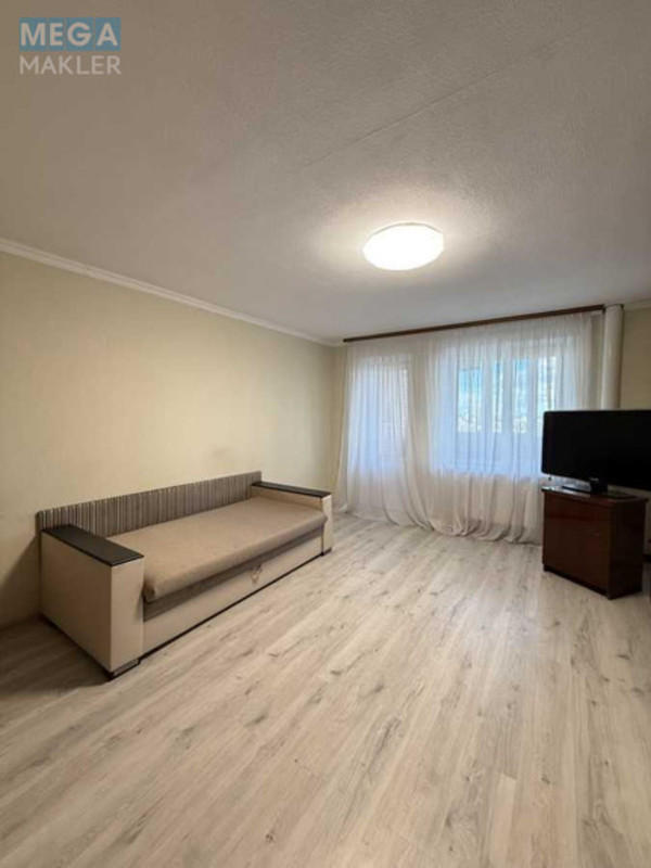 Продаж 3 кімнатної квартири (77/45,6/9), 18 пов. 20 пов. будинку, <a class="location-link" href="/kiev/" title="Недвижимость Київ">Київ</a>, <a class="location-link" href="/kiev/dneprovskij/" title="Недвижимость Дніпровський район">Дніпровський р-н</a>, Азербайджанська вул., 16/2 (изображение 4)
