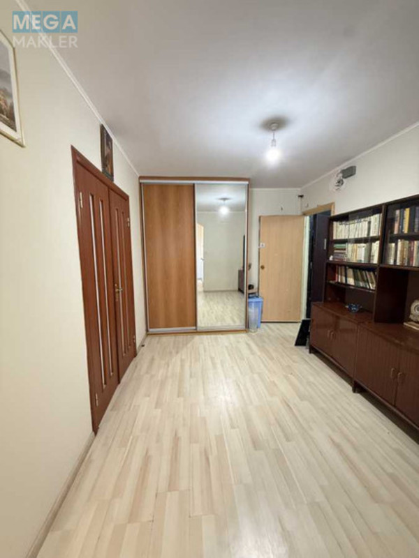 Продаж 3 кімнатної квартири (77/45,6/9), 18 пов. 20 пов. будинку, <a class="location-link" href="/kiev/" title="Недвижимость Київ">Київ</a>, <a class="location-link" href="/kiev/dneprovskij/" title="Недвижимость Дніпровський район">Дніпровський р-н</a>, Азербайджанська вул., 16/2 (изображение 16)