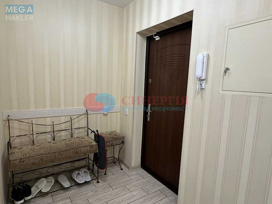 Оренда 4 кімнатні квартири, <a class="location-link" href="/kiev/" title="Недвижимость Київ">Київ</a>, <a class="location-link" href="/kiev/shevchenkovskij/" title="Недвижимость Шевченківський район">Шевченківський р-н</a>, Мельникова ул., 51Б (изображение 18)