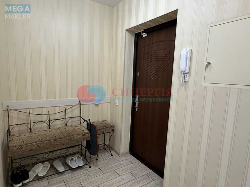 Оренда 4 кімнатні квартири, <a class="location-link" href="/kiev/" title="Недвижимость Київ">Київ</a>, <a class="location-link" href="/kiev/shevchenkovskij/" title="Недвижимость Шевченківський район">Шевченківський р-н</a>, Мельникова ул., 51Б (изображение 18)