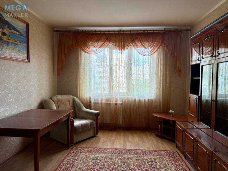 Продаж 1 кімнатної квартири (36,8/19/7,6), 7 пов. 9 пов. будинку, <a class="location-link" href="/kiev/" title="Недвижимость Київ">Київ</a>, <a class="location-link" href="/kiev/svyatoshinskij/" title="Недвижимость Святошинський район">Святошинський р-н</a>, Академика Ефремова ул., 15 (изображение 2)