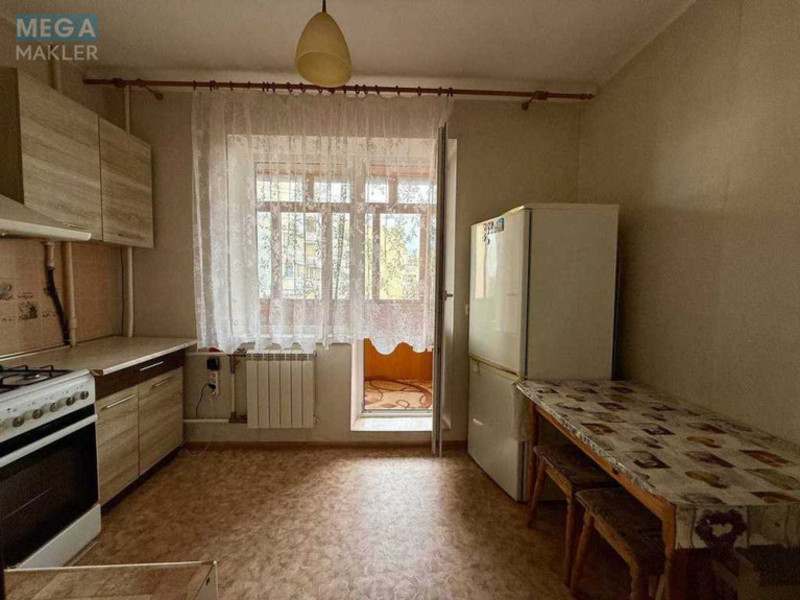 Продаж 1 кімнатної квартири (36,8/19/7,6), 7 пов. 9 пов. будинку, <a class="location-link" href="/kiev/" title="Недвижимость Київ">Київ</a>, <a class="location-link" href="/kiev/svyatoshinskij/" title="Недвижимость Святошинський район">Святошинський р-н</a>, Академика Ефремова ул., 15 (изображение 9)