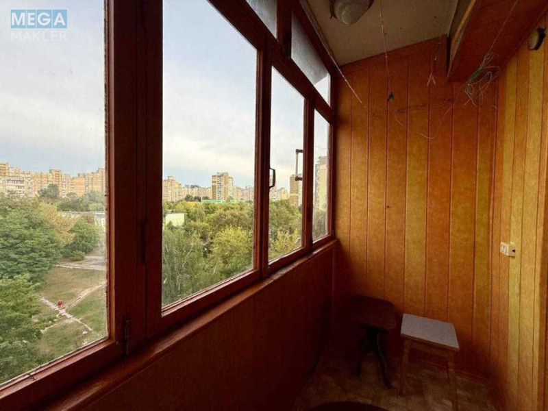 Продаж 1 кімнатної квартири (36,8/19/7,6), 7 пов. 9 пов. будинку, <a class="location-link" href="/kiev/" title="Недвижимость Київ">Київ</a>, <a class="location-link" href="/kiev/svyatoshinskij/" title="Недвижимость Святошинський район">Святошинський р-н</a>, Академика Ефремова ул., 15 (изображение 18)