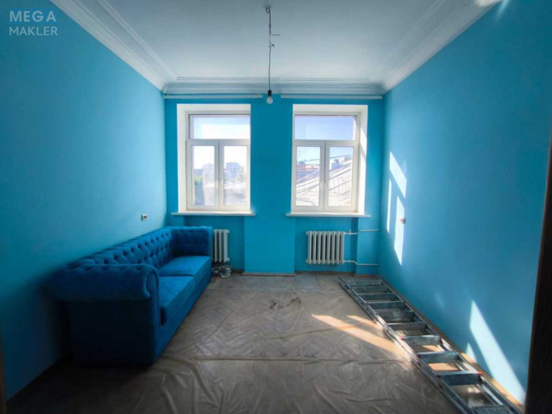 Продаж 8 кімнатної квартири (186/130/16), 7 пов. 7 пов. будинку, <a class="location-link" href="/kiev/" title="Недвижимость Київ">Київ</a>, <a class="location-link" href="/kiev/shevchenkovskij/" title="Недвижимость Шевченківський район">Шевченківський р-н</a>, Пушкинская ул., 20а (изображение 9)
