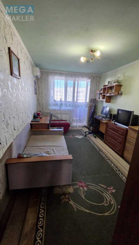 Продаж 1 кімнатної квартири (38/17/8), 8 пов. 9 пов. будинку, <a class="location-link" href="/kharkov/" title="Недвижимость Харків">Харків</a>, <a class="location-link" href="/kharkov/ordzhonikidzevskij/" title="Недвижимость Індустріальний (Орджонікідзевський) район">Індустріальний (Орджонікідзевський) р-н</a>, проспект Героев Харькова (изображение 10)