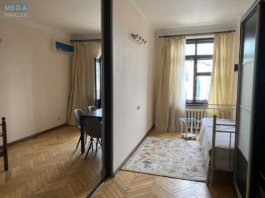 Оренда 3 кімнатної квартири, <a class="location-link" href="/kiev/" title="Недвижимость Київ">Київ</a>, <a class="location-link" href="/kiev/shevchenkovskij/" title="Недвижимость Шевченківський район">Шевченківський р-н</a>, Мельникова ул., 6 (изображение 5)