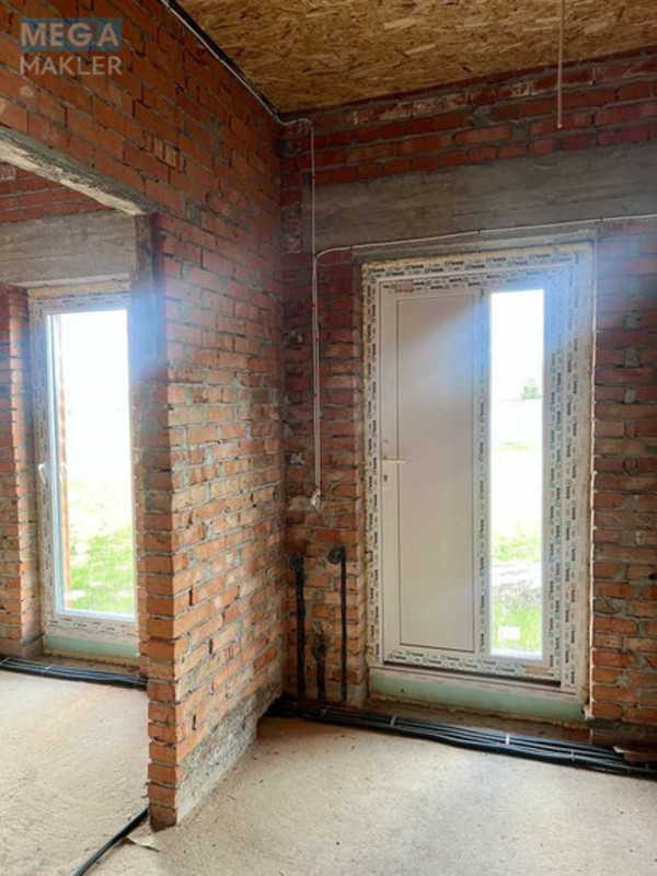 Продаж дома, 1&nbsp; поверх, 153&nbsp;кв.м, 4&nbsp;кімнати, ділянка 14&nbsp;соток, <a class="location-link" href="/lutsk/" title="Недвижимость Луцьк">Луцьк</a>, с.Озерце, вул.Калуша Руслана, 11 (изображение 8)