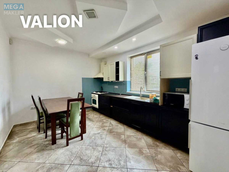 Продаж дома, 2&nbsp;поверху, 205&nbsp;кв.м, 5&nbsp;кімнат, ділянка 6&nbsp;соток, <a class="location-link" href="/borispol/" title="Недвижимость Бориспіль">Бориспіль</a>, Лісна (изображение 8)