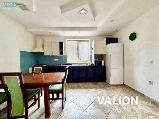 Продаж дома, 2&nbsp;поверху, 205&nbsp;кв.м, 5&nbsp;кімнат, ділянка 6&nbsp;соток, <a class="location-link" href="/borispol/" title="Недвижимость Бориспіль">Бориспіль</a>, Лісна (изображение 12)