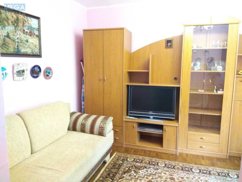 Оренда 1 кімнатної квартири, <a class="location-link" href="/kiev/" title="Недвижимость Київ">Київ</a>, <a class="location-link" href="/kiev/svyatoshinskij/" title="Недвижимость Святошинський район">Святошинський р-н</a>, Михайла Котельникова вул., 7 (изображение 2)