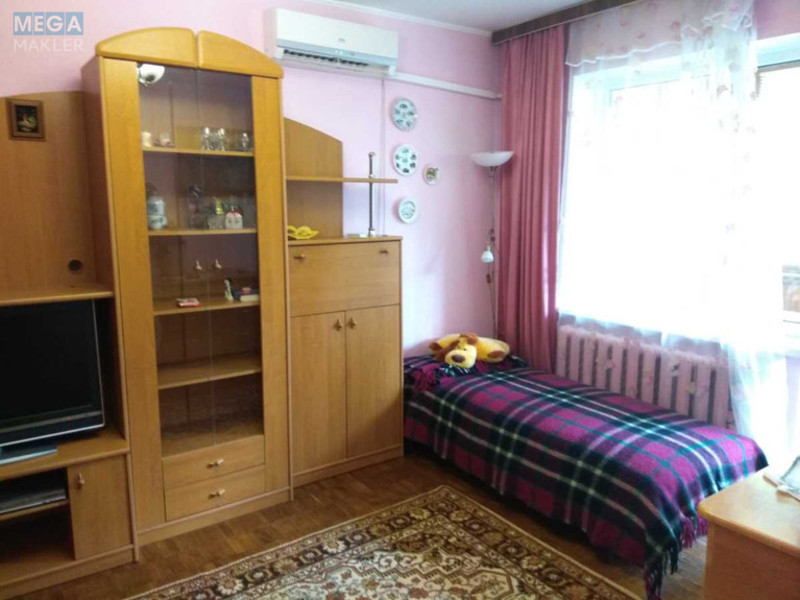 Оренда 1 кімнатної квартири, <a class="location-link" href="/kiev/" title="Недвижимость Київ">Київ</a>, <a class="location-link" href="/kiev/svyatoshinskij/" title="Недвижимость Святошинський район">Святошинський р-н</a>, Михайла Котельникова вул., 7 (изображение 21)