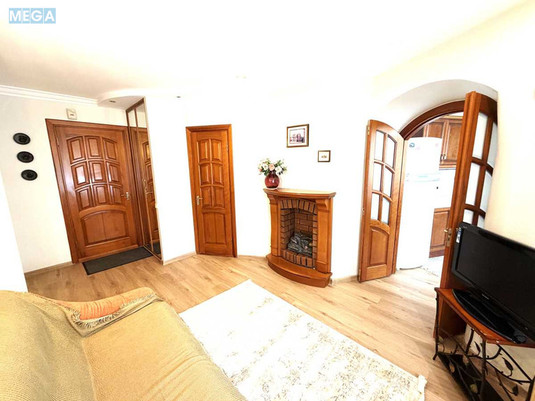 Оренда 2 кімнатної квартири, <a class="location-link" href="/kiev/" title="Недвижимость Київ">Київ</a>, <a class="location-link" href="/kiev/obolonskij/" title="Недвижимость Оболонський район">Оболонський р-н</a>, Маршала Тимошенко ул., 13А (изображение 16)